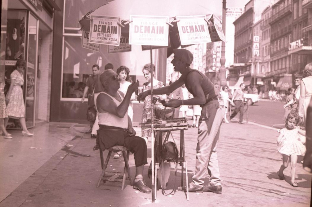 Detaille vendeur loterie