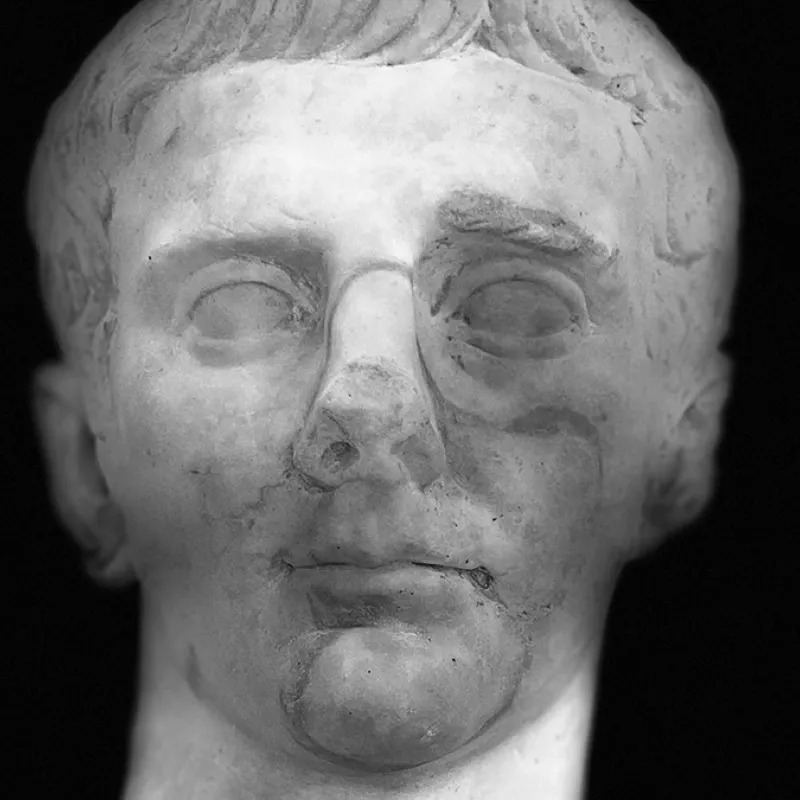 Louisa Babari Africa mac